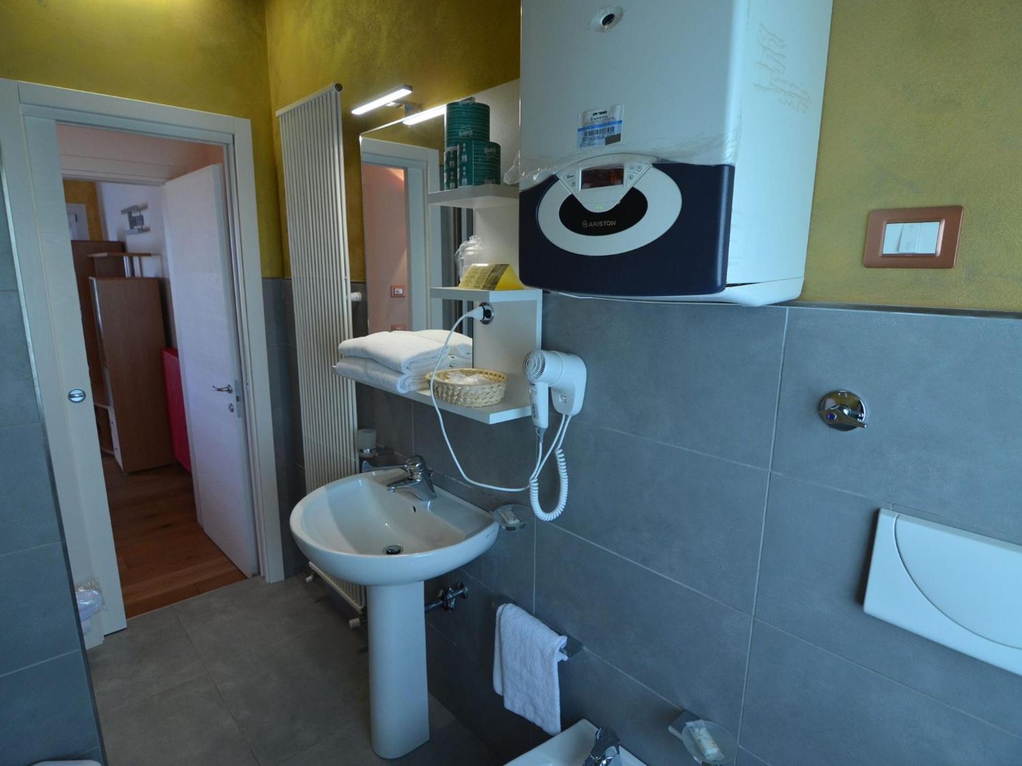 Characteristic Apartment In Codigoro With Pool エクステリア 写真